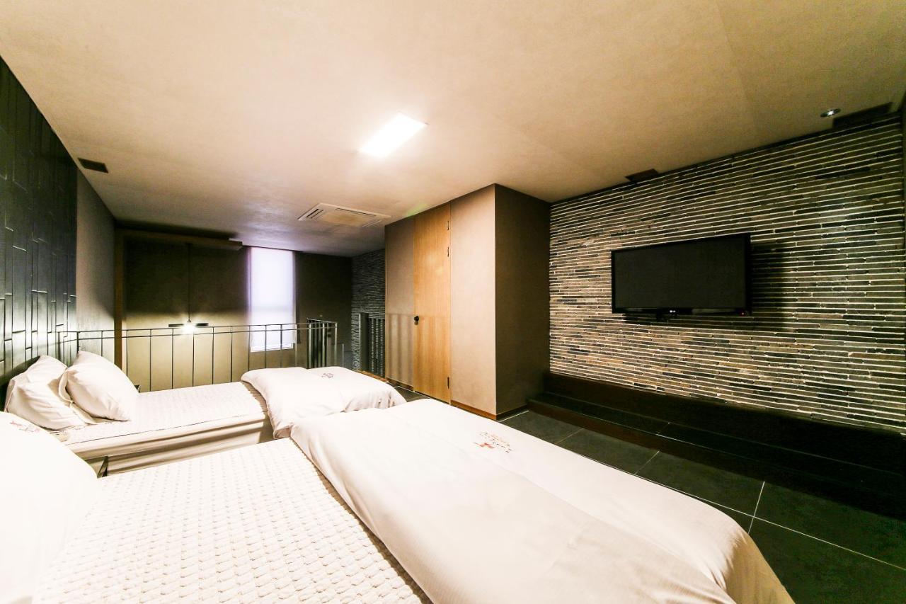 Gyeongju Arrietty Motel Exterior photo