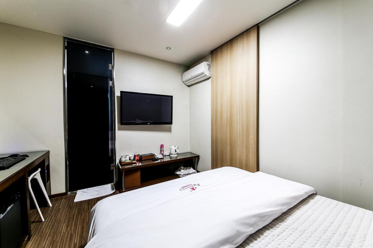 Gyeongju Arrietty Motel Exterior photo