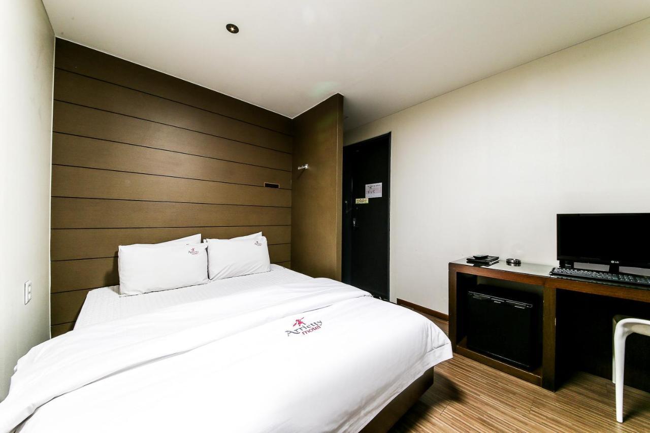 Gyeongju Arrietty Motel Exterior photo