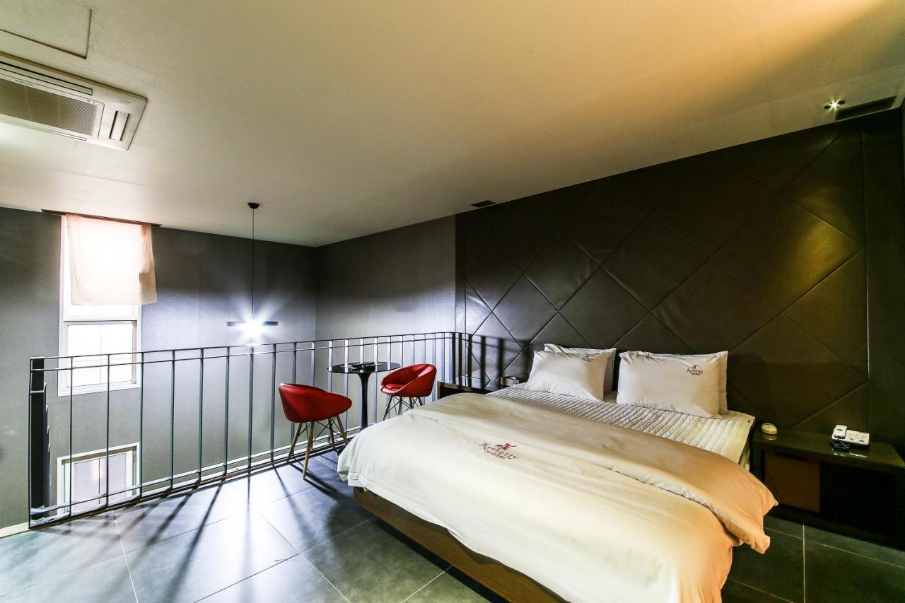 Gyeongju Arrietty Motel Exterior photo